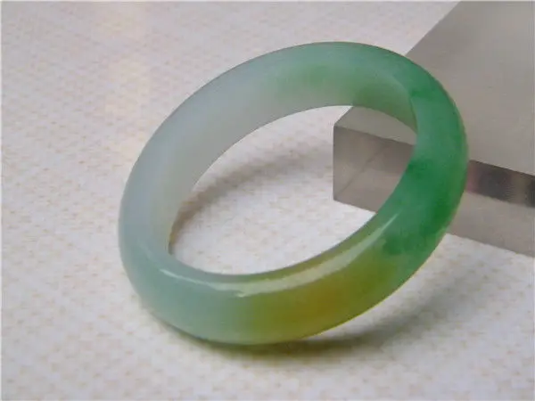 

NEW "D" TYPE 100% NATURAL CERTIFICATION GRADE BEAUTIFUL JADE BRACELET 52X47MM a 5.19