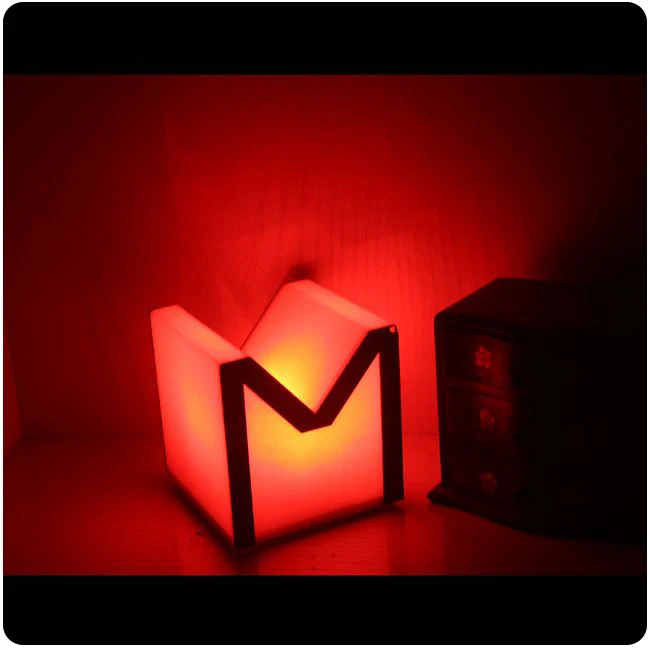 Английские слова M светодиодный 7 цветов Изменение ABS M письмо ночной клуб бар Паб беспроводные декоративные настольные лампы 1 шт
