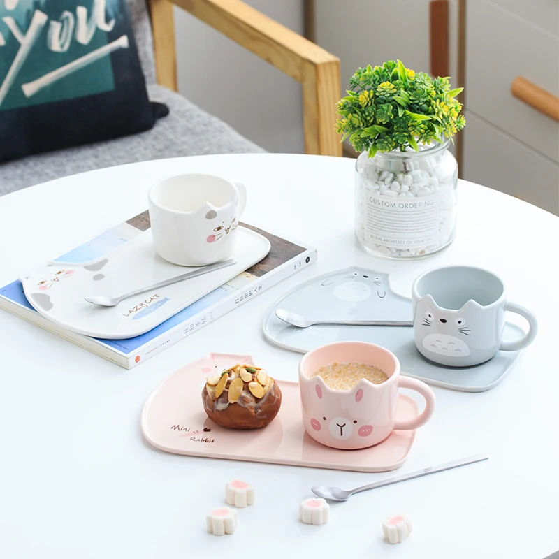 

Free shipping Berjaya New Cartoon Cat Ceramic Mug With Spoon Kids' mug and Porcelain cat tray Dinner Plates Kitchen Set