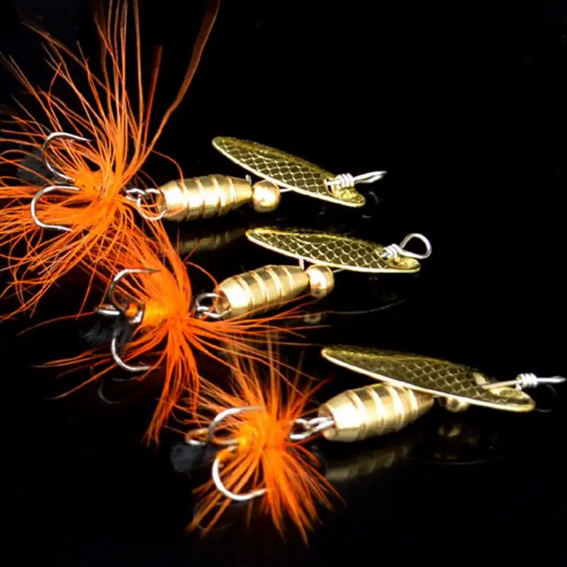 

10cm 5.5g Golden Spinner Spoon Fishing lures Metal Fishing Tackle Orange Feather Hook Metal + Feathers Fishing Lures Accessories