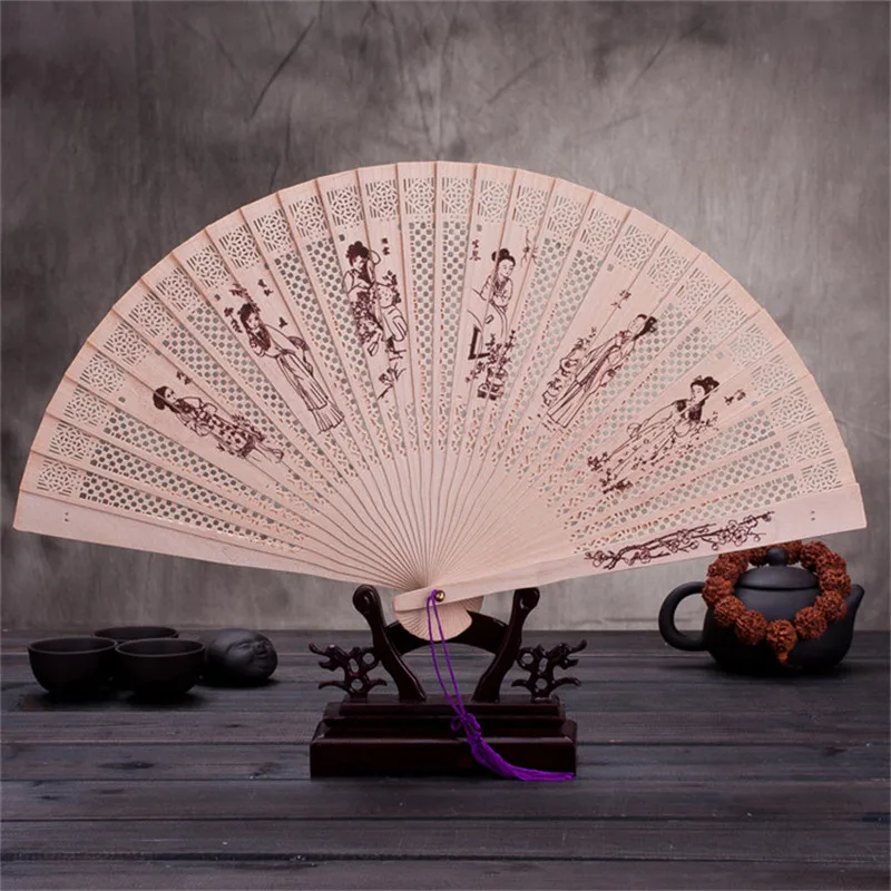 Китайский аромат Изысканная лазерная гравировка ремесла складной бамбуковый деревянный резной веер логотип на заказ вечерние карманные веер