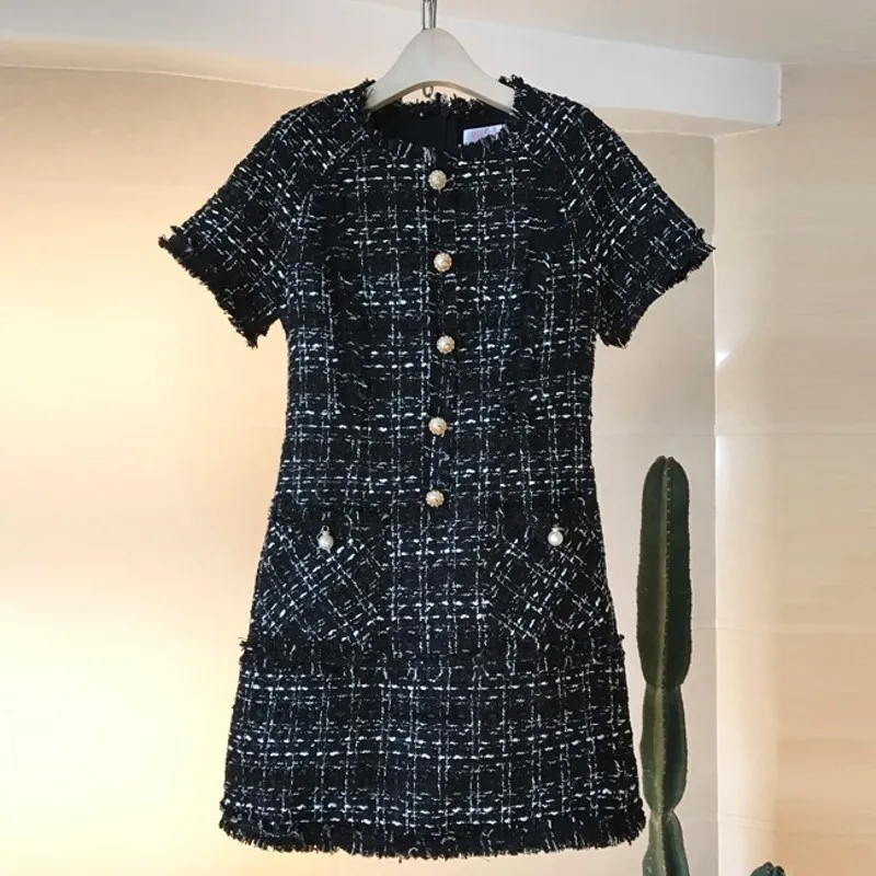 

2019 New Runway Retro Plaid Wool Winter Dress Tweed Women Short Sleeve Tassel Fringe Trim Beading Vintage Dresses Vestidos robes