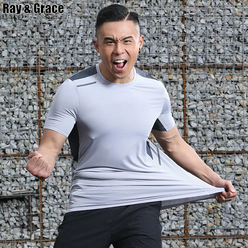 

Men's Running T-shirt Summer Short Sleeve Flash Dry Elastic Training Tee Sports Tops For Men Reflective Safe Evening Workout