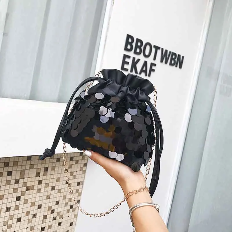 Маленькая сумка на цепочке Женская новая блестящая дикая сумка через плечо модная Индивидуальная сумка-мешок на шнурке - Цвет: 1