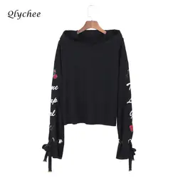 Qlychee письмо цветочные Вышивка Для женщин с капюшоном с длинным рукавом Пуловеры для женщин Топы корректирующие Harajuku Осень 2017 г. Кружево до