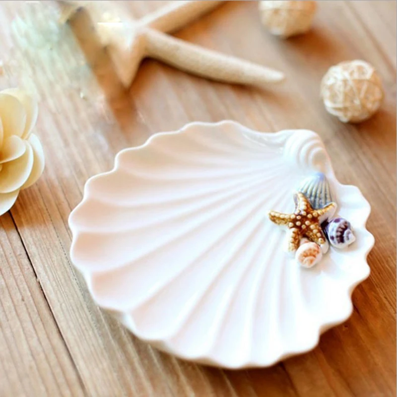 

Shell Shape Ceramics Storage Plate Tray Scandinavia Sundries Jewelry Desk Storage Container Wedding Home Decor Organizer