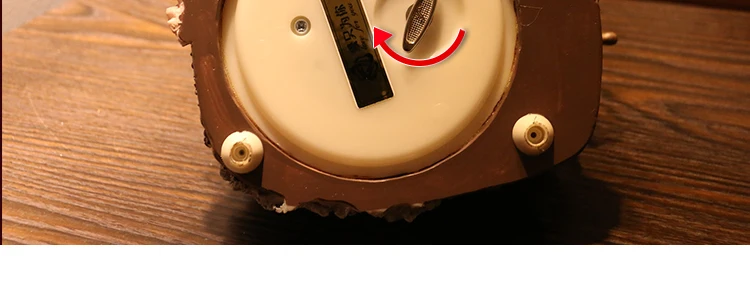 Подарок на день рождения милый 18 мелодий Кот Поворотная музыкальная шкатулка из полимерного материала