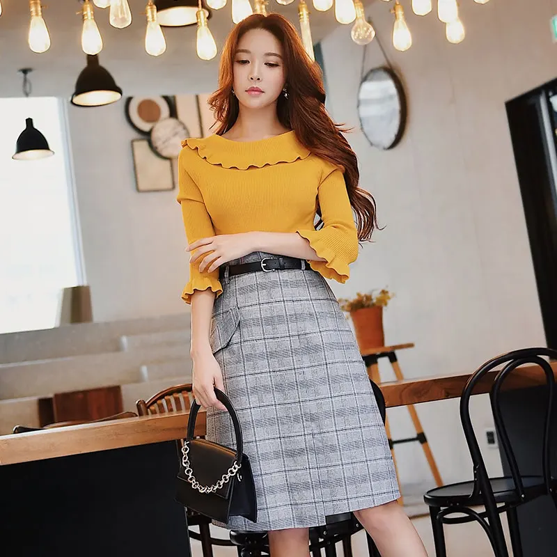 Dabuwawa Christmas Ruffles Knitted Sweater Autumn Winter Women Slim Butterfly Sleeve Yellow Sweater #D18CJS050 Dabuwawa Christmas Ruffles Knitted Sweater Autumn Winter Women Slim Butterfly Sleeve Yellow Sweater #D18CJS050