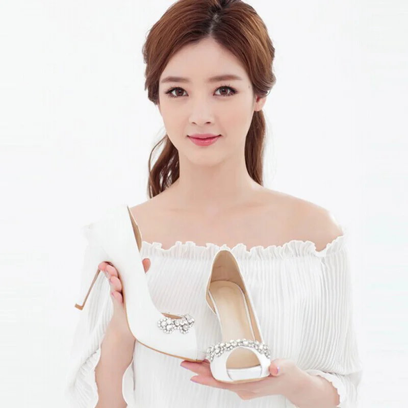 Fille Gratuite Hauts Livraison Chaussures De Élégante Toe Peep Luxe Robe Mariage Main 2018 Ivoire Mariée Talons Strass naBq1xAOw