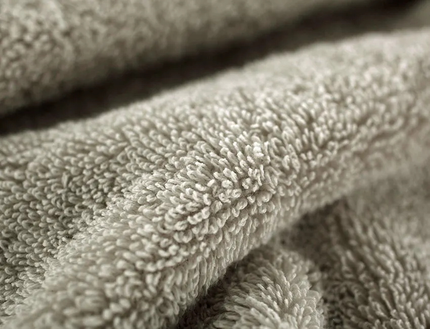3063386178_1641263681
