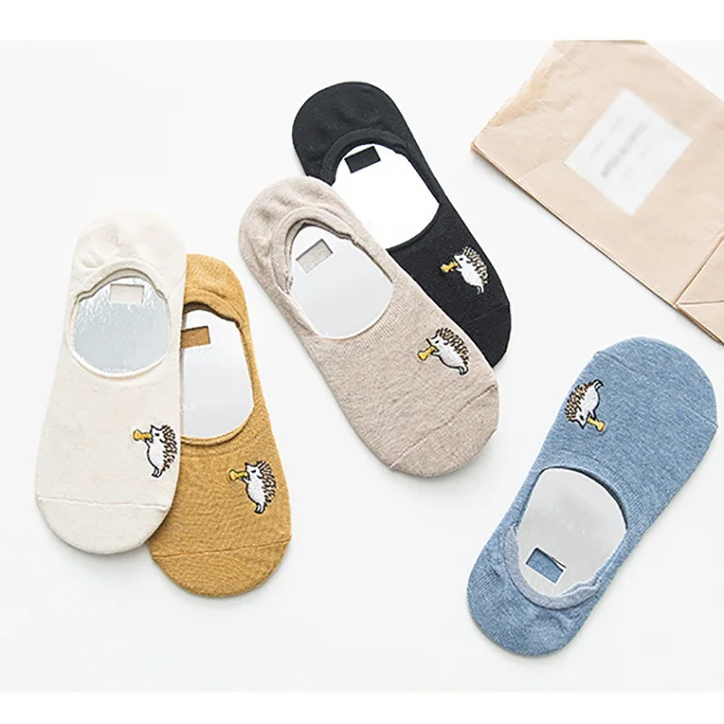 

Summer Comfortable Cotton Invisible Socks Women Fashion Hedgehog Embroidery Thin Non-slip Socks Girl Women's Boat Socks