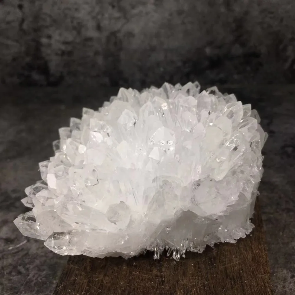

natural quartz cluster beautiful aura angel crystal cluster reiki cluster healing
