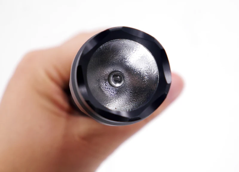 502D xenon flashlight  (2)
