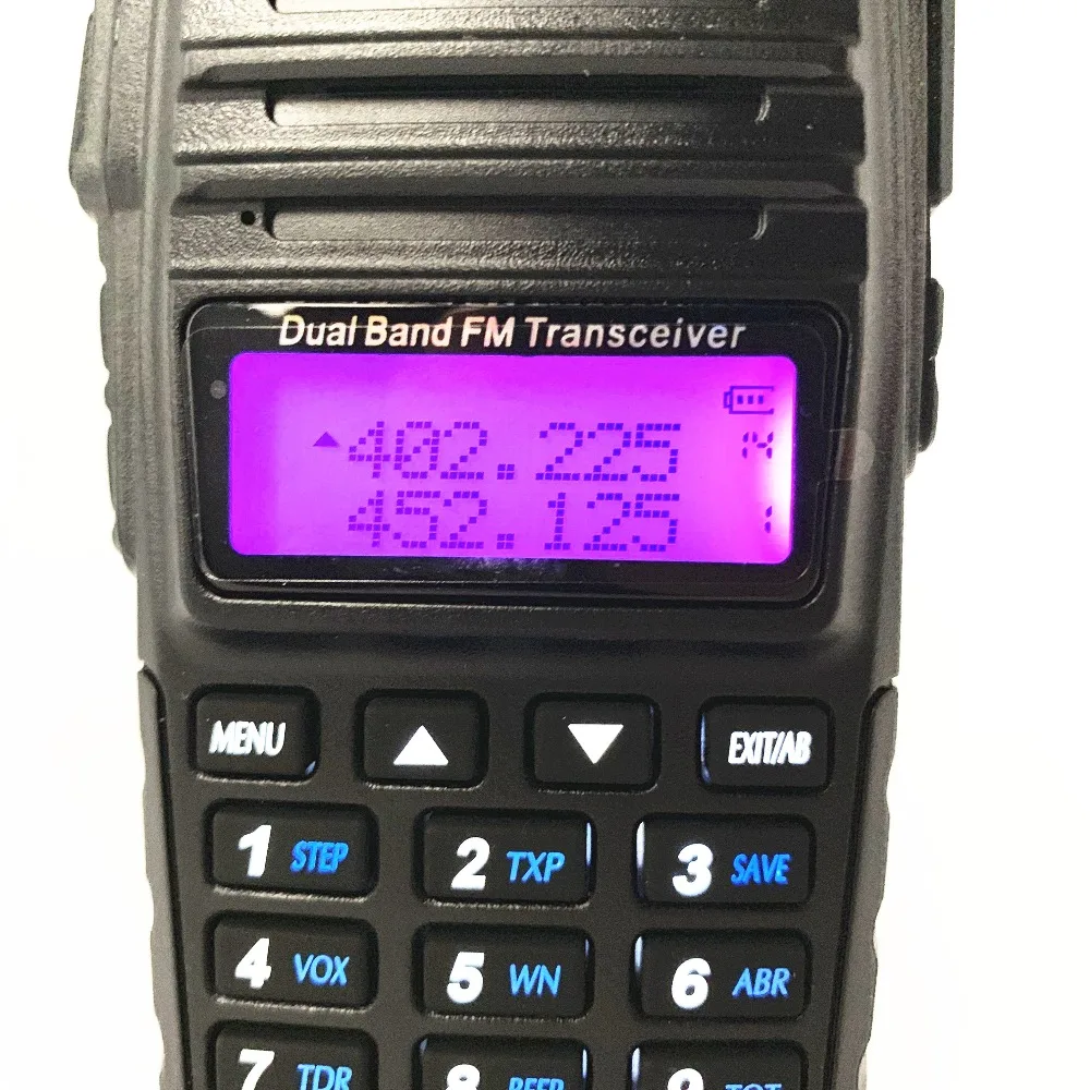 2 шт. BaoFeng UV-82 портативная рация 8 Вт Двухдиапазонная VHF UHF двухсторонняя радио двойной PTT 5 км портативная BAOFENG UV82 Любительская радиоприемная рация