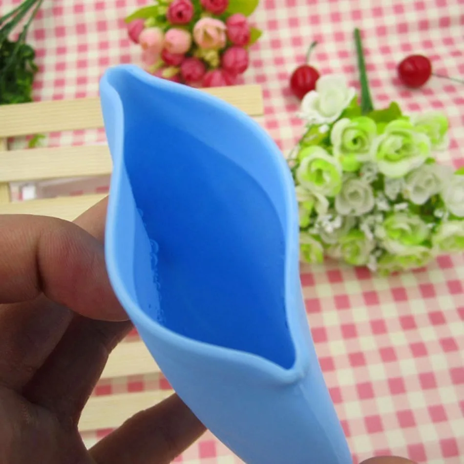 Útil plegable portátil Arce forma de silicona taza de lavado de dientes enjuague recipiente creativo al aire libre Camping Picnic