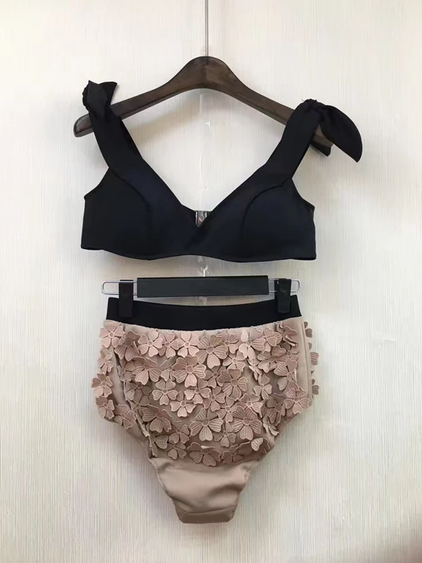 Catwalk show marca atada entre parênteses roupas 2017 primavera e no verão das mulheres novas tridimensionais calções terno 617