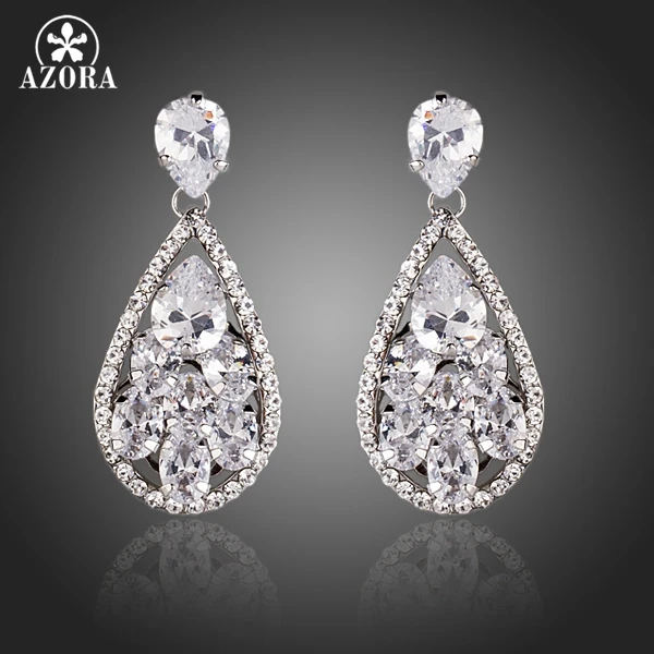 

AZORA Dewdrop down under the leaf Clear Cubic Zirconia Drop Earrings TE0138