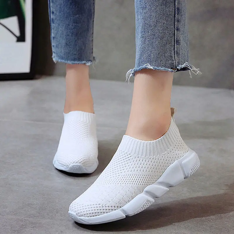 

Summer Women Flats White Shoes Women Comfortable Soles Sock Shoes Tenis Feminino Slip on Mesh Zapatillas Sneakers Casual Shoes