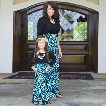 

Spring Summer Long Sleeve Blue Print Dress Family Matching Outfits Mother Daughter Baby Girls Clothes Elegant Leisure Dress