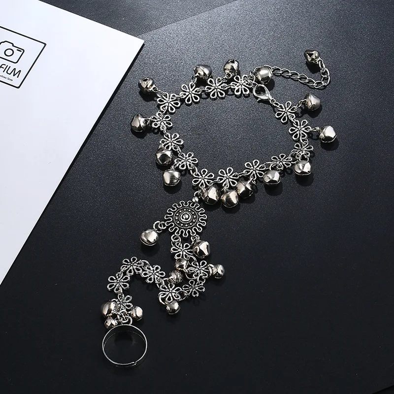 8814106310_1079086986