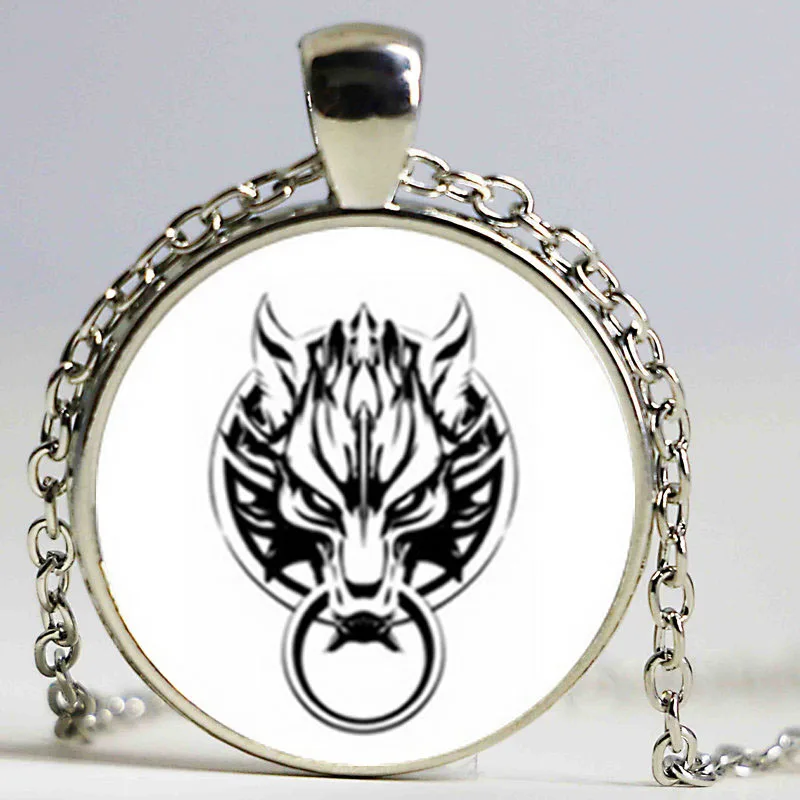 

Fashion Bronze Chain pendant necklace Final Fantasy VII FF7 Cloudy Wolf glass picture necklace