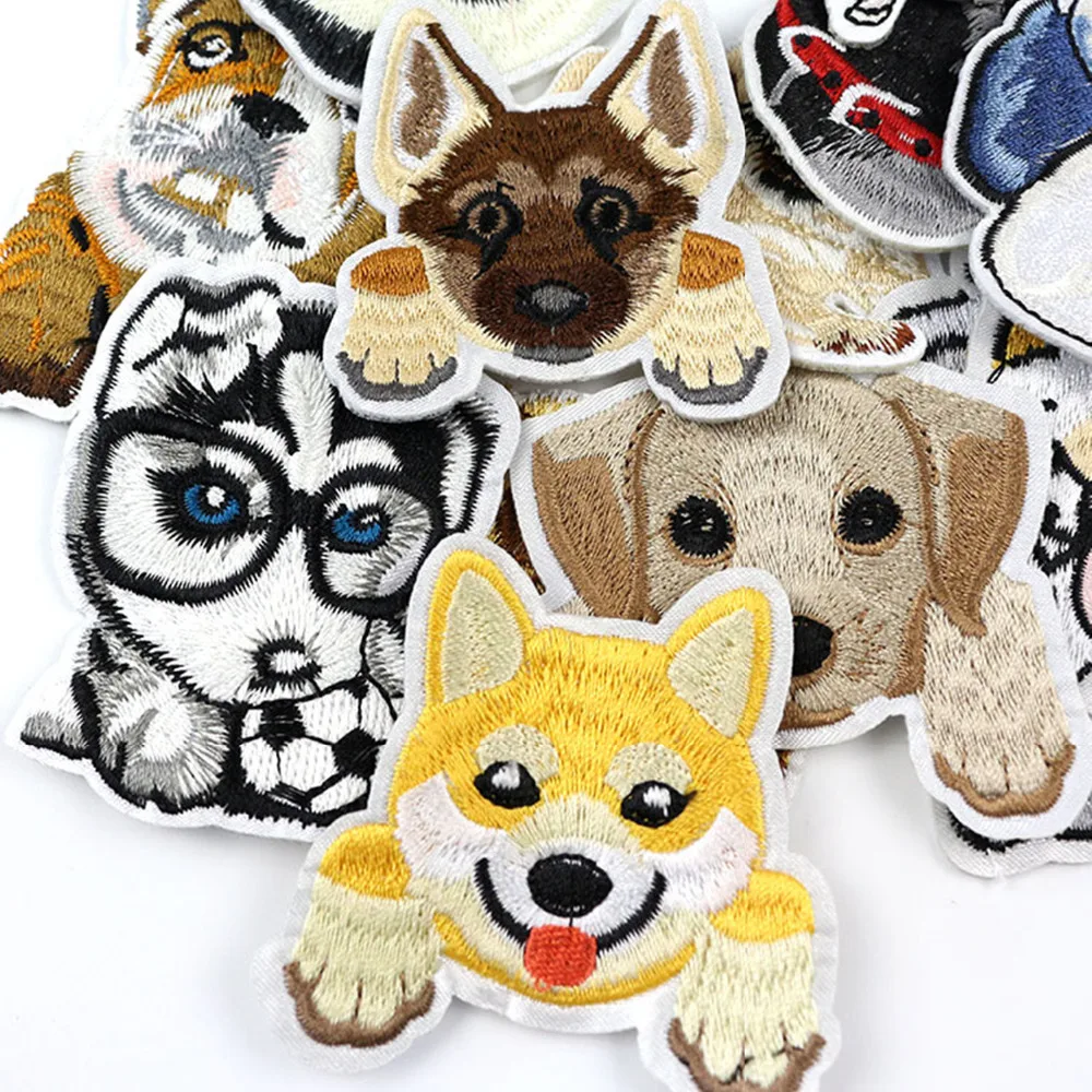 

Fashion Embroidery Sequins Iron on Clothing Patches Pet Dogs Badges Apparel Garment Bags T-shirt DIY