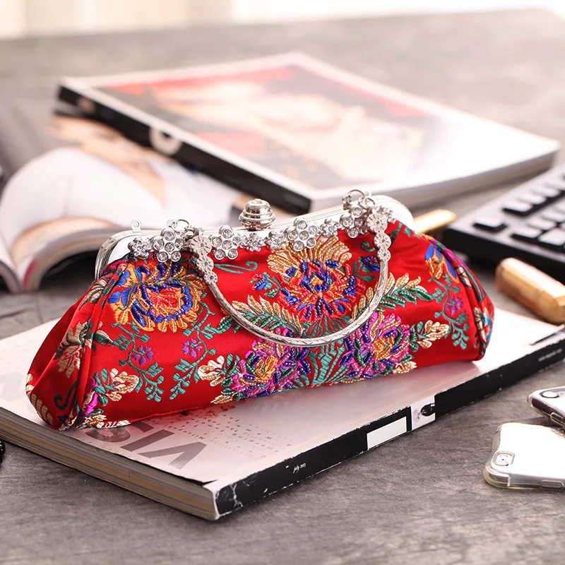 Chinese style vintage embroidery messenger bags women party qipao
