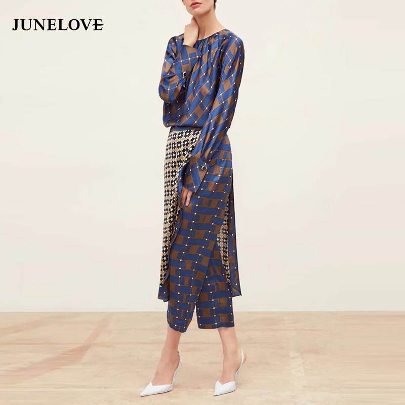

JuneLove Women Long Sleeve Blouse Shirts Vintage Print Female Set Ladies Suits Patchwork Casual Street Wear Loose Tops Bottoms