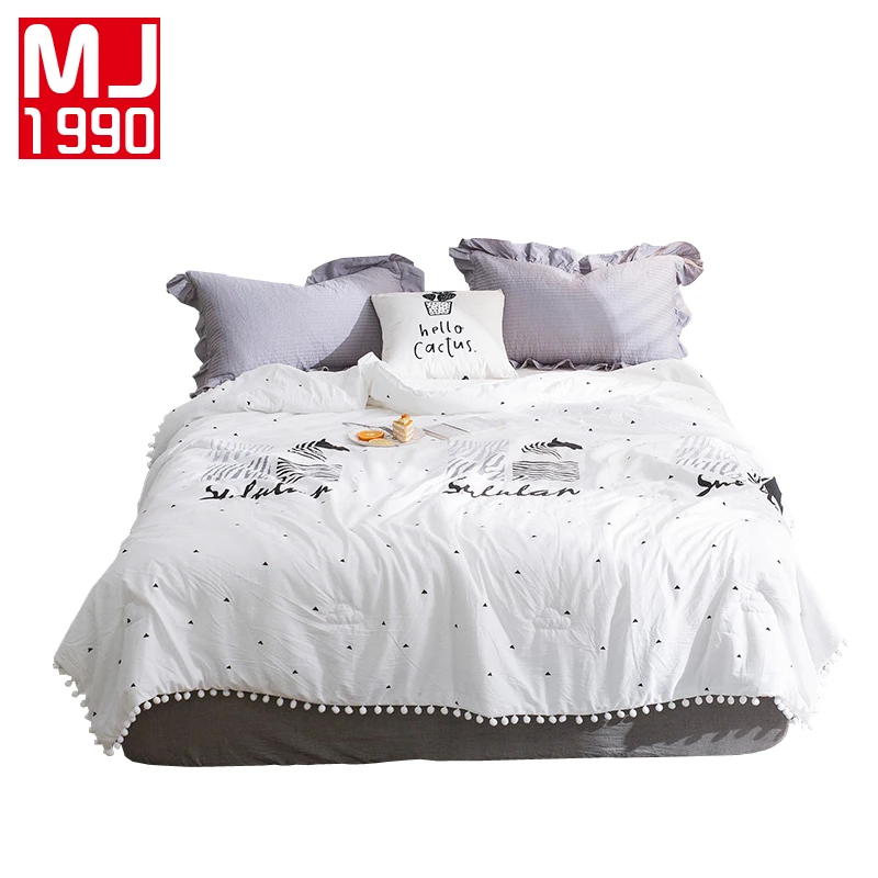 

Washed Cotton Quilt Zebra Printing White Summer Quilt Twin Queen Size Throws Blanket Beddin Bedspread Modern Style Free Shipping