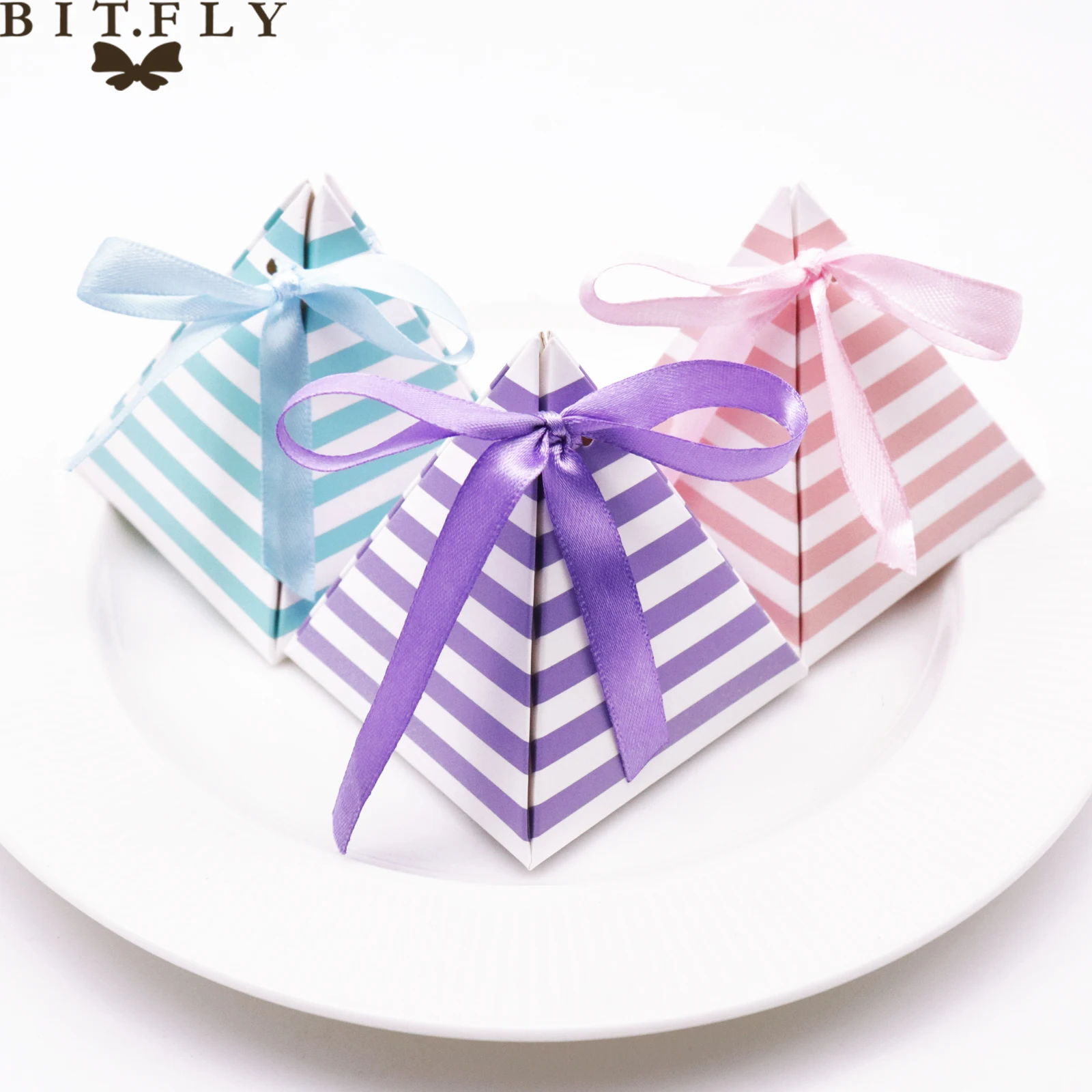 

10pcs Paper Creative Stripe Triangular Pyramid Shape Candy Box Chocolate Gift Box For Baby Shower Wedding Festival Party Decor