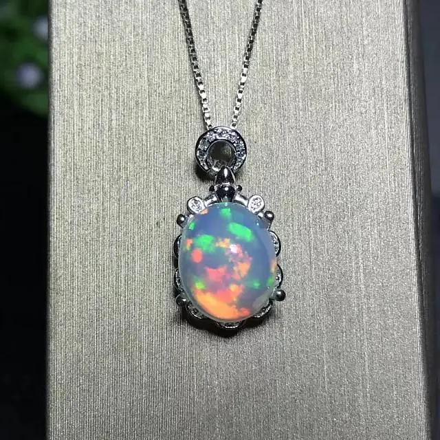 

100% NATURAL ETHIOPIAN WELO FIRE OPAL CABOCHON PENDANT 9*11mm