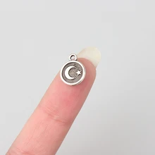 50pcs/lot 10MM Retro Zinc Alloy Silver Round Moon And Stars Charms Pendant For DIY Jewelry Necklace Accessories