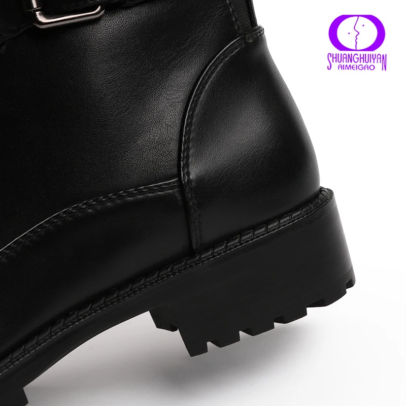 AIMEIGAO/женские ботильоны черного цвета на шнуровке; сезон осень-зима; ботинки на низком каблуке на молнии; Женские ботинки в байкерском стиле с пряжкой и ремешком из водонепроницаемого материала