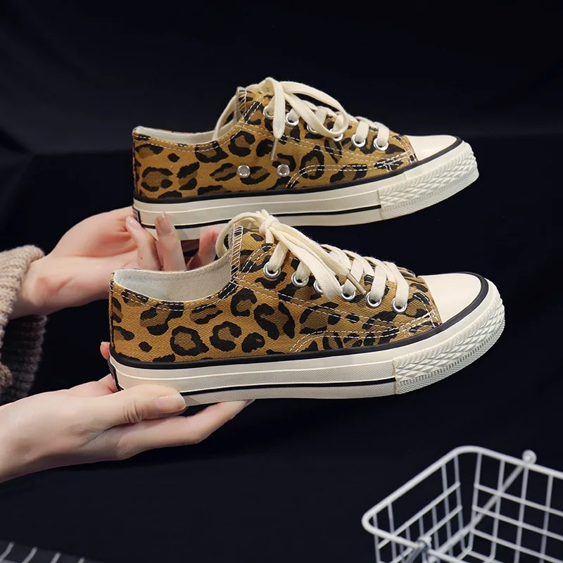 

Spring/Autumn Women Sneakers Tenis Feminino Canvas Shoes Star Leopard Print Trainers Walking Shoes Woman Chaussure Femme NY-39