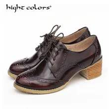 Европейский белый цвет красный, желтый Обувь с перфорацией типа «броги» женщина бренд звезды из материала под бычью кожу для женщин из бычьей кожи обувь в стиле Дерби, на толстой подошве; Туфли-оксфорды с перфорацией типа «броги»