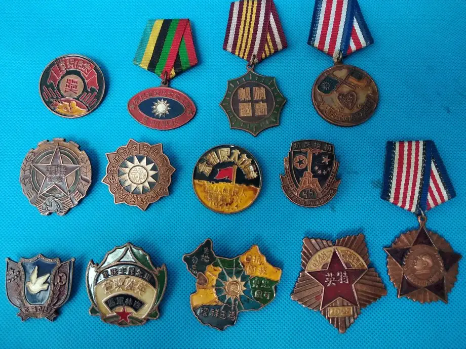 

A Pile of Vintage medal WWII Period Military Medallion Decoration With character