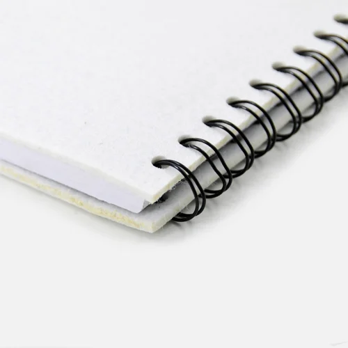 Felt-Notebook-with-coil-3