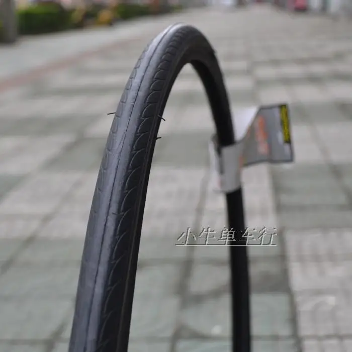 Cst road bike tires Clearance