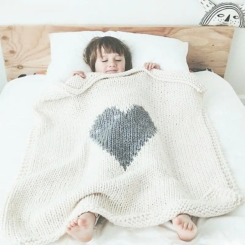 Cute Baby Blankets Heart Shape Kids Knitting Blanket Crib Bedding Quilt Swaddle Wrap Play Mat