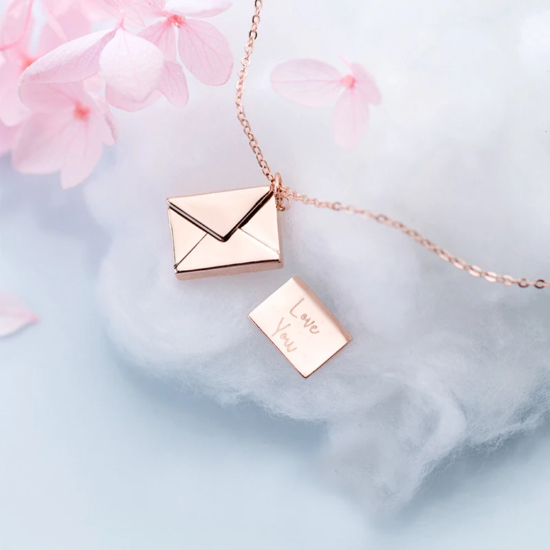 Najtaniej MloveAcc oryginalna 925 Sterling Silver naszyjnik kobiety koperta kochanka zawieszka w kształcie litery najlepsze prezenty dla dziewczyny