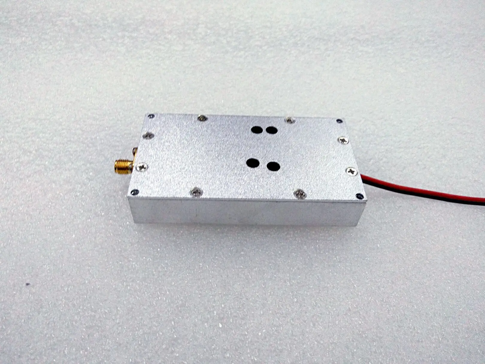

Drone jammer WIFI drone shielder Extruder 1.5G 2.4G 10W 5.8G 2W