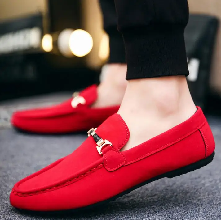 

New Summer Men Flat Shoes Casual Light Breathable Fashion Trend Slip On Driving Black Red Suede Mens Loafers Leather Shoes 39-46