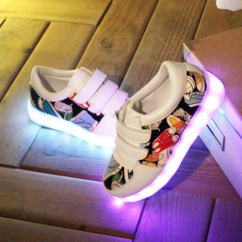 Детская светящаяся обувь; обувь с зарядкой от USB для мальчиков и девочек; парусиновая обувь с подсветкой; 7 цветов; уличные светящиеся кроссовки