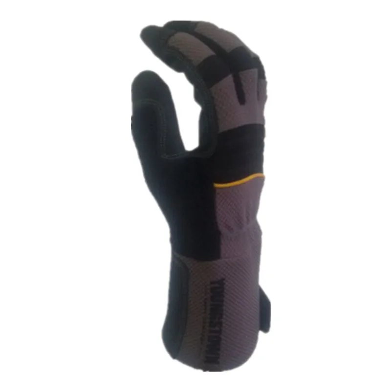 

A heavy duty performance work glove featuring a 4" safety cuff and non-slip reinforcement on the palmside extending to mid fore
