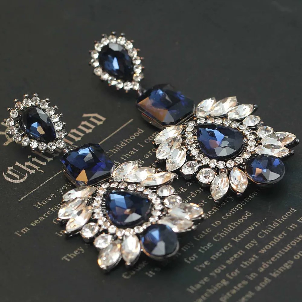 

Women's fashion earrings New brand sweet metal with gems earring for women girls e263