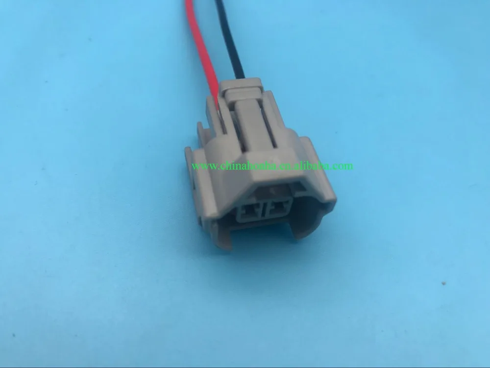 

Бесплатная доставка, 250 шт., 2 контакта, верхний гнездо, разъем для автомобильного топливного инжектора, провод Pigtail 6189-0060 для Toyota