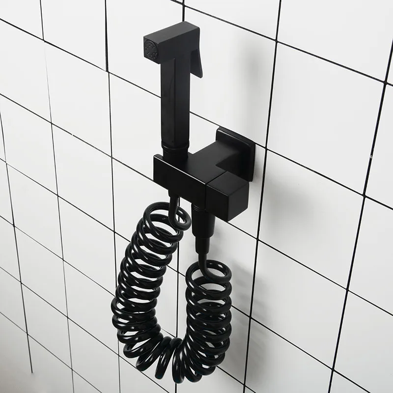 Günstige Matte Schwarz Bad Bidet Wasserhahn Messing Bad Bidet Sprayer
