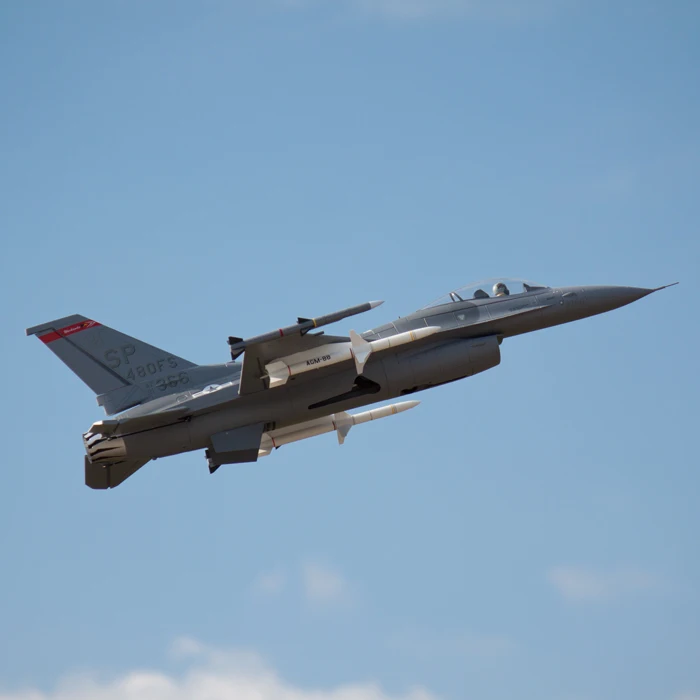 Радиоуправляемый самолет EDF jet New Freewing Flightline F16 70 мм модель самолета 6S PNP