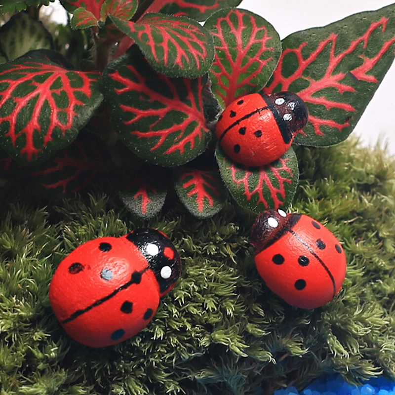 

10Pcs/pack Wooden Ladybird Ladybug Sticker Children Kids Painted adhesive Back DIY Craft Home Party Holiday Decoration