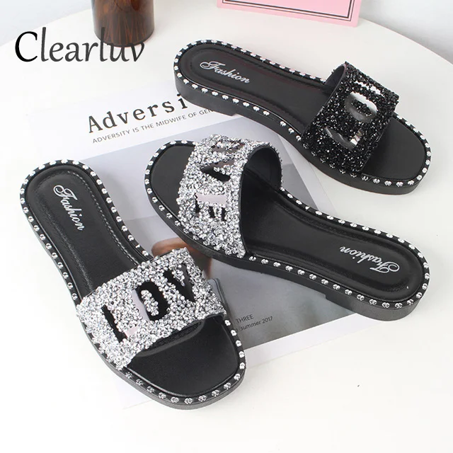 

Summer new flat-bottom fashion sequins flash versatile slippers student models non-slip comfortable beach sandals women C1180